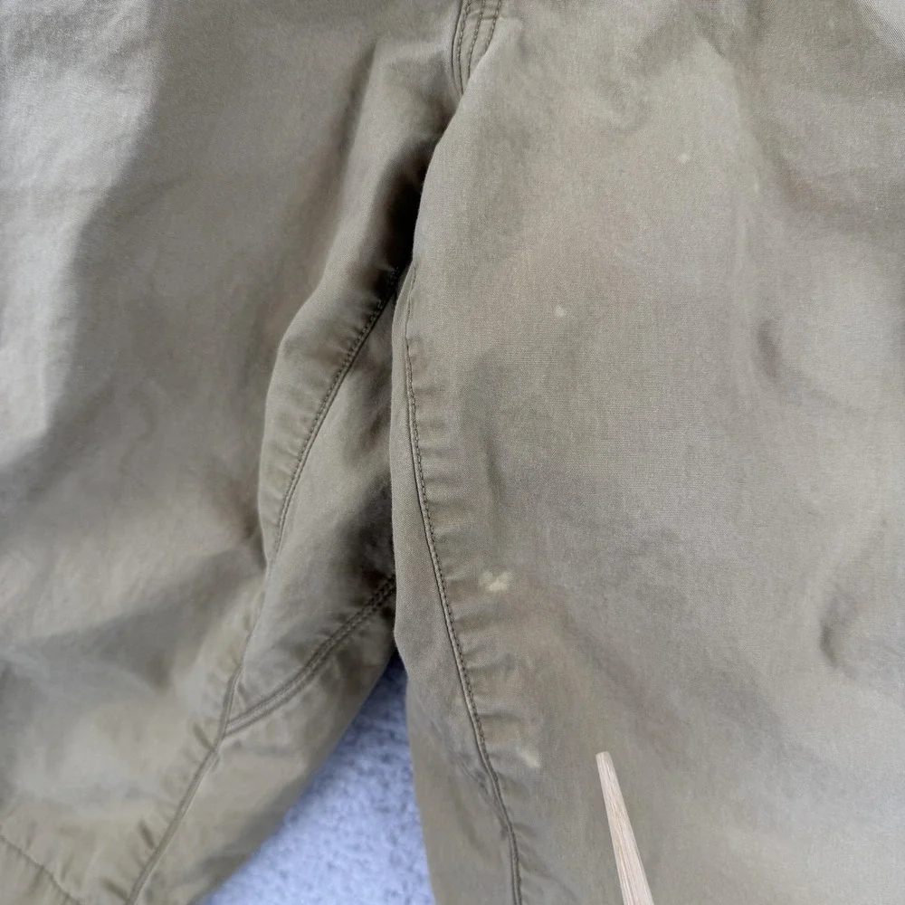 Banana Republic Cargo Shorts Mens 30 Beige Flat‎ Front 11 Inseam Utility Casual